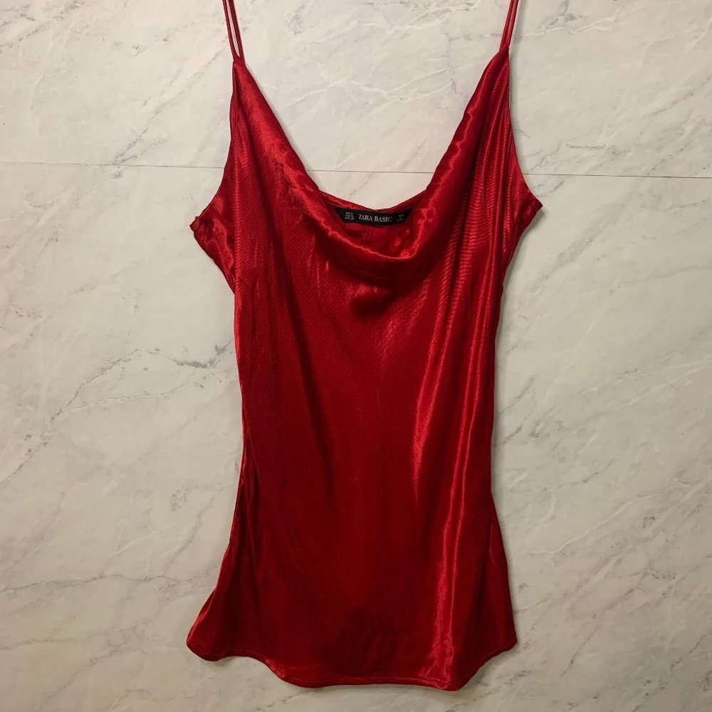 💙 (Bundle Sale) Zara Red Tank Top Size M